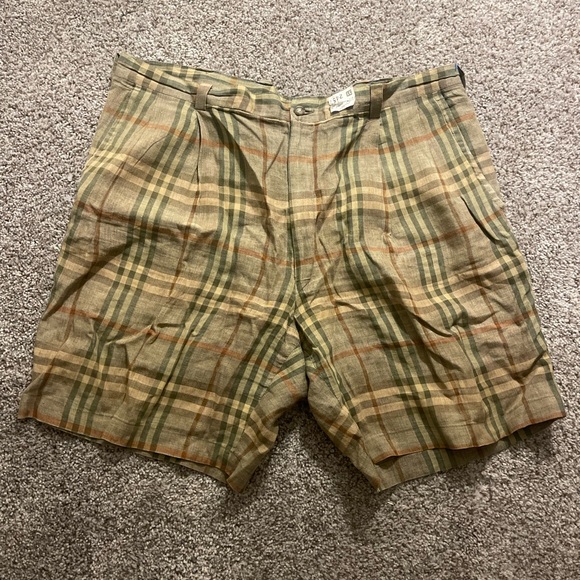 Burberry Other - Men’s Burberry Shorts 38